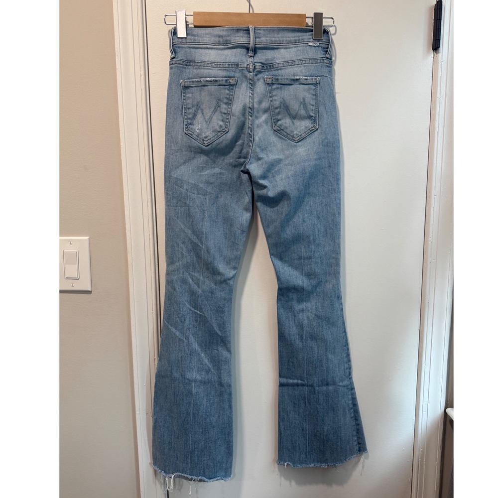 Mother The Weekender Fray Dreamer Blue Distressed Mid Rise Flare Jeans Womens 25 - Picture 2 of 9